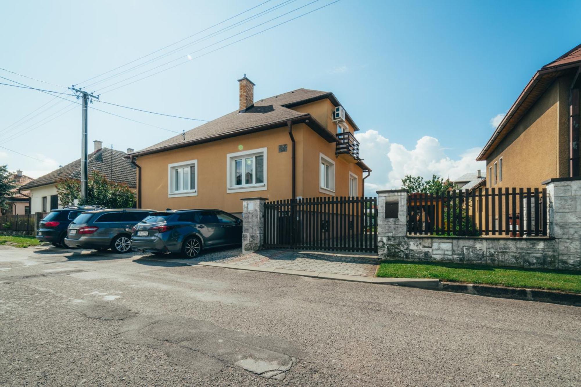 Apartmany Friends Liptov Liptovský Mikuláš Eksteriør bilde